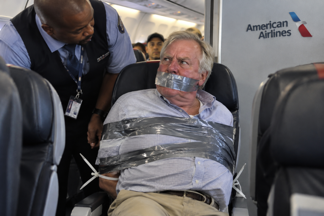 Arizona Real Estate Agent Fired After Alleged Racist, Homophobic Outburst Forces American Airlines Flight to Divert Arizona Real Estate Agent Fired After Alleged Racist, Homophobic Outburst Forces American Airlines Flight to Divert