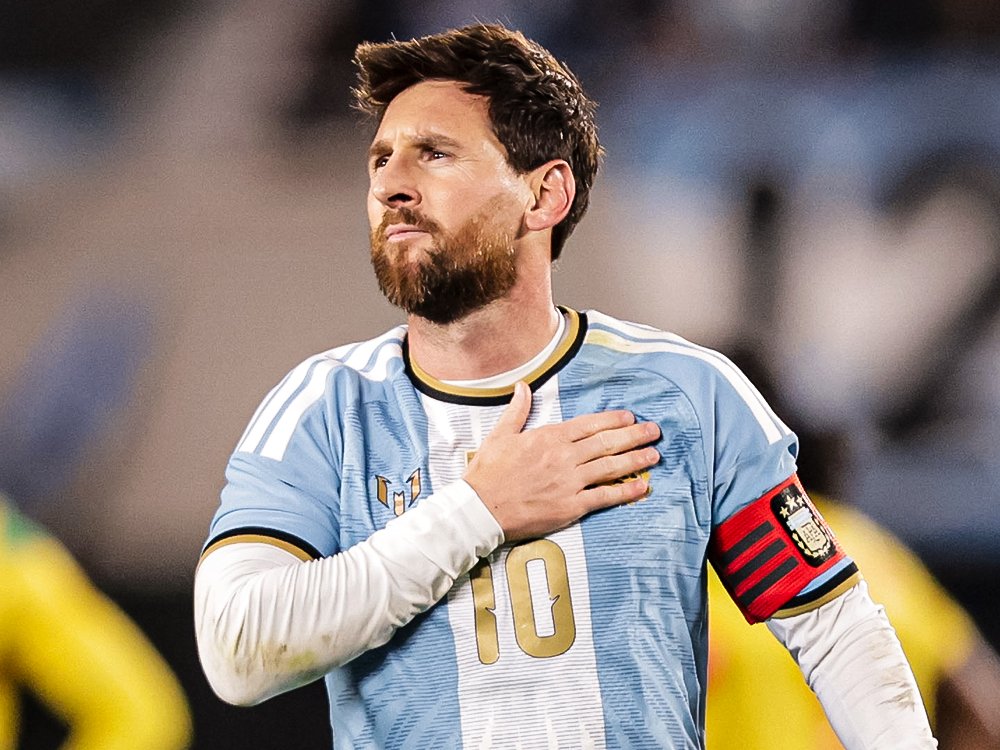 Lionel Messi Bids Emotional Farewell to Argentina With Goal and Two Assists in 3–0 Victory Over Benin Lionel Messi Bids Emotional Farewell to Argentina With Goal and Two Assists in 3–0 Victory Over Benin